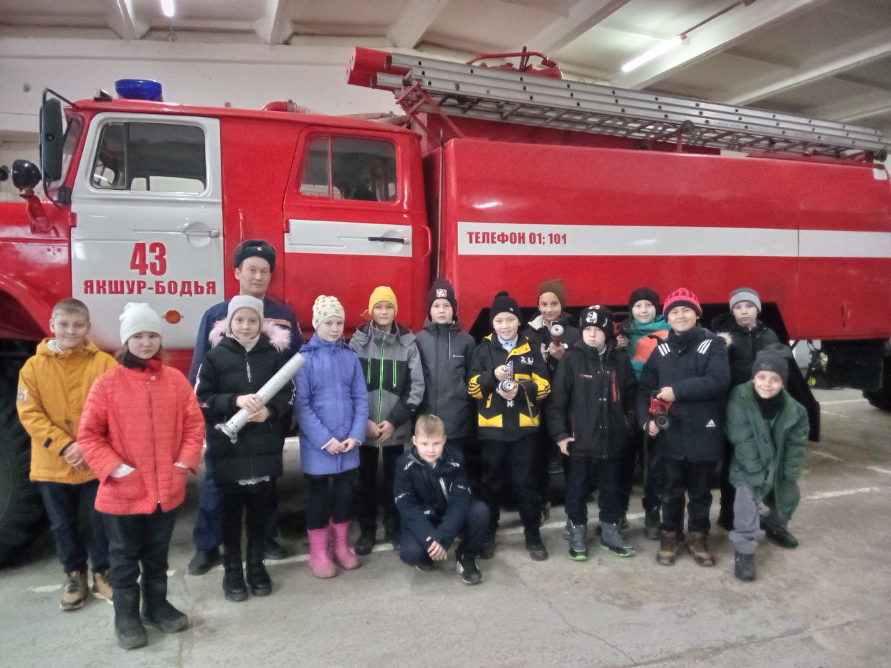 Экскурсия в пожарно-спасательную часть №43 с.Якшур-Бодья.